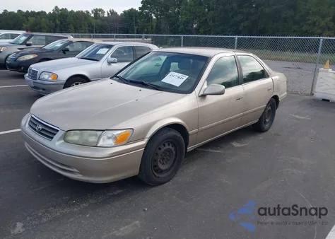 2001 Toyota Camry Ce/Le/Xle z USA, uszkodzony, nr VIN JT2BG28K710601129